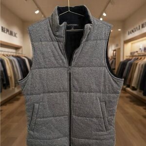 Banana Republic Quilted Grey Puffer Vest